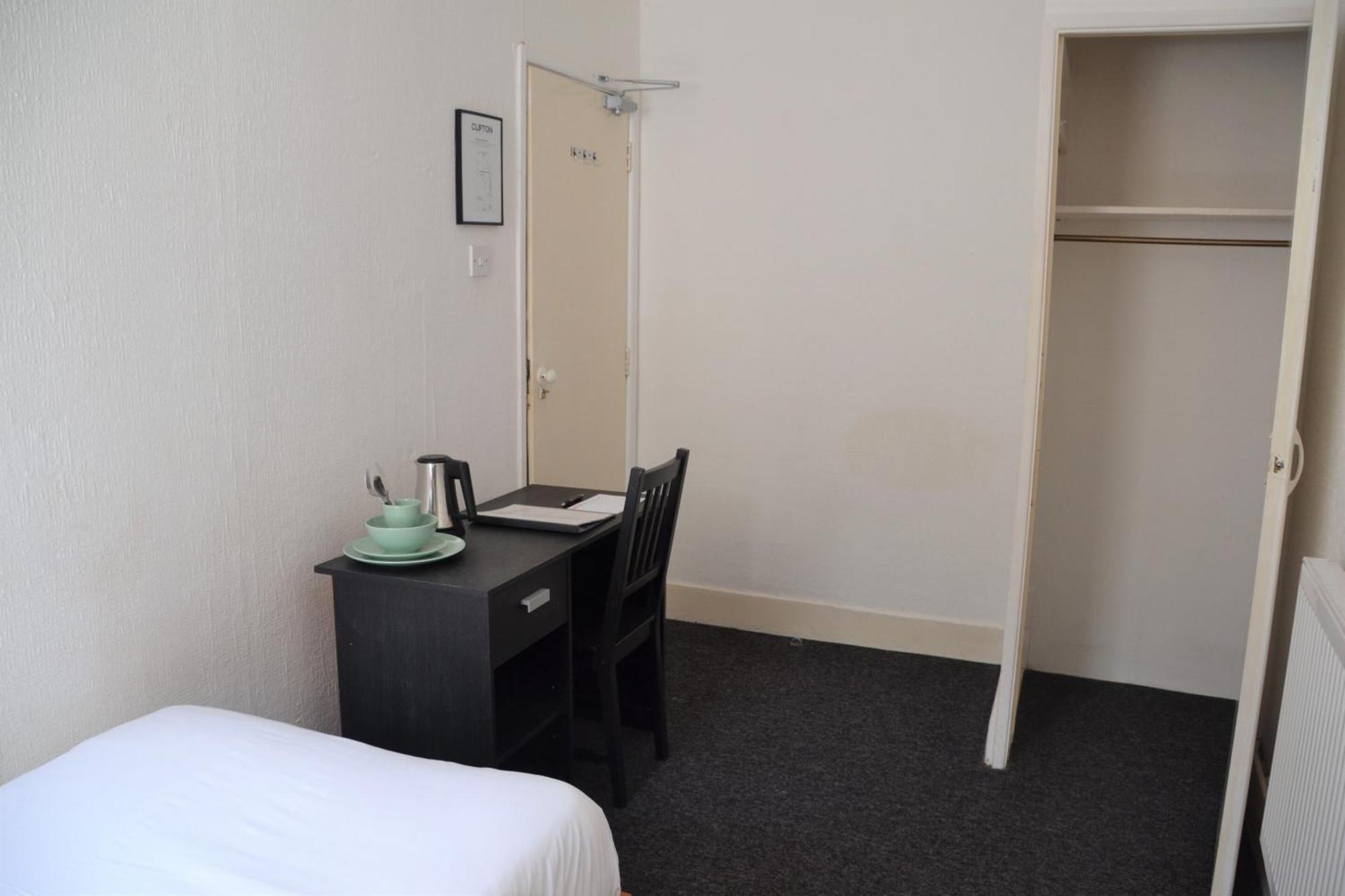 Westbourne Place Rooms - By Clifton Short Lets Bristol Room photo