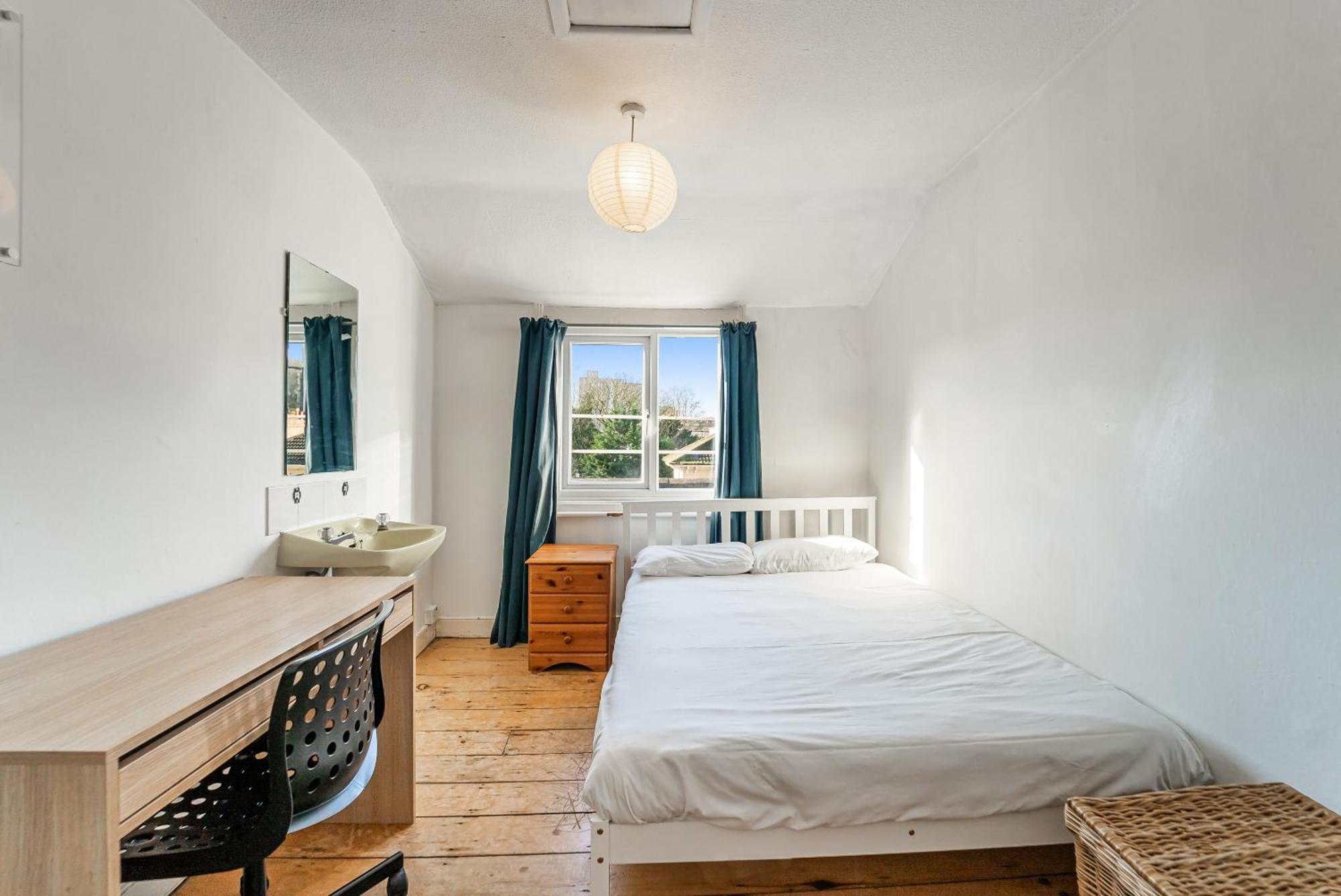 Westbourne Place Rooms - By Clifton Short Lets Bristol Room photo